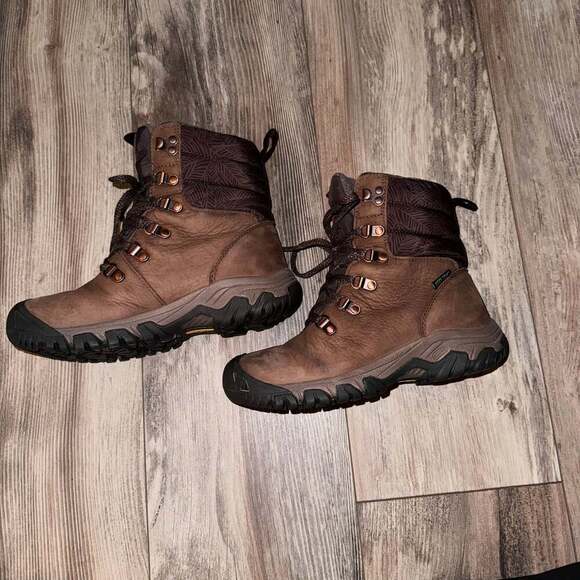 Keen Greta Waterproof Winter Boots Women size 5 snow freeze cold hiking outdoors - Picture 2 of 8